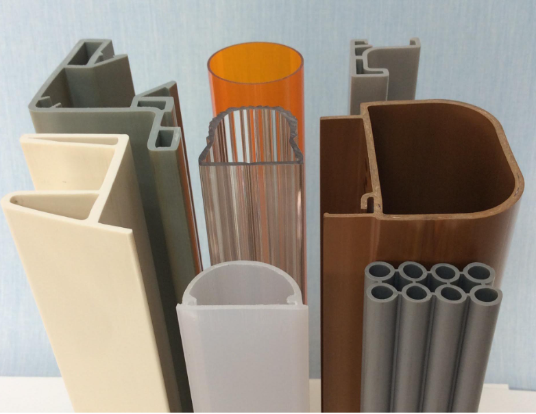 プラスチック異形押出製品